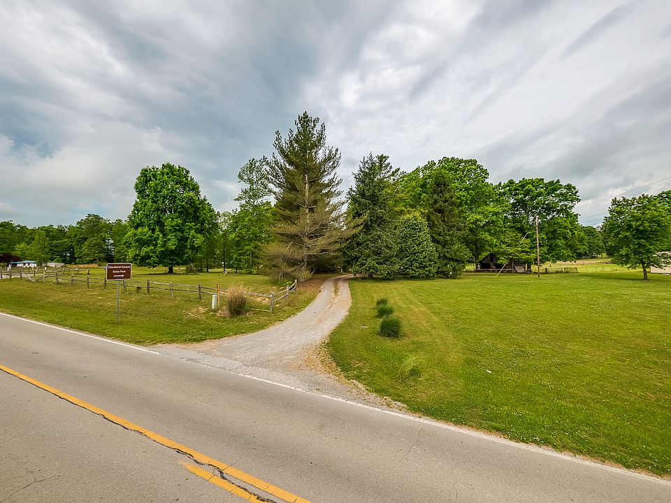 2nd image of 61 Scenic Hwy
