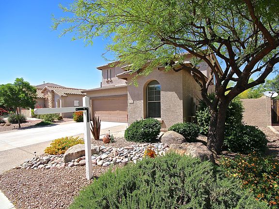 3rd image of 3336 E Pinot Noir Ave