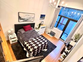 25-32 30th Dr, Astoria, NY