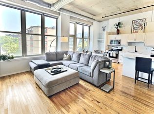 6 S Laflin St APT 403, Chicago, IL 60607