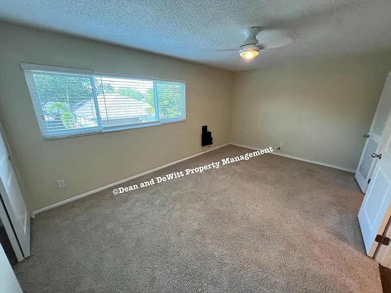 131 41st Ave N, St Petersburg, FL 33703 — Photo 10