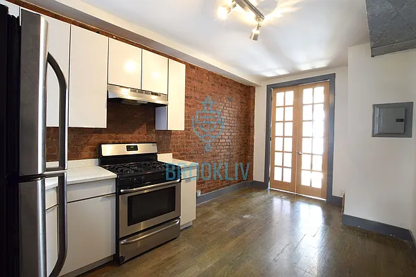 Rented by null | media 29