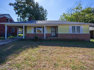 28 Mitchell St, Jackson, TN 38301