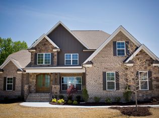 5704 Oakhurst Downs Dr, Oak Ridge, NC 27310