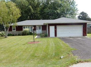 501 Renee St, Burlington, WI 53105