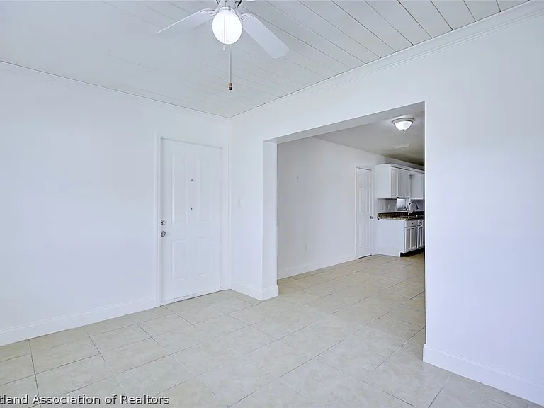 1061 Lake Sebring Dr — Photo 6
