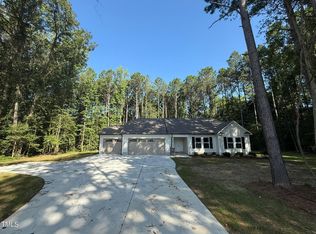 426 Magnolia Run Way, Benson, NC 27504