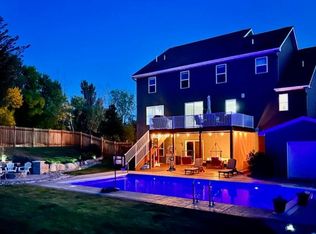 3372 James Ct, Prior Lake, MN 55372