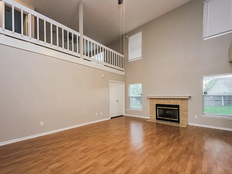 12618 Oldcastle Dr — Photo 5