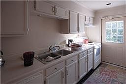 4th image of 1111 Autrey St #5