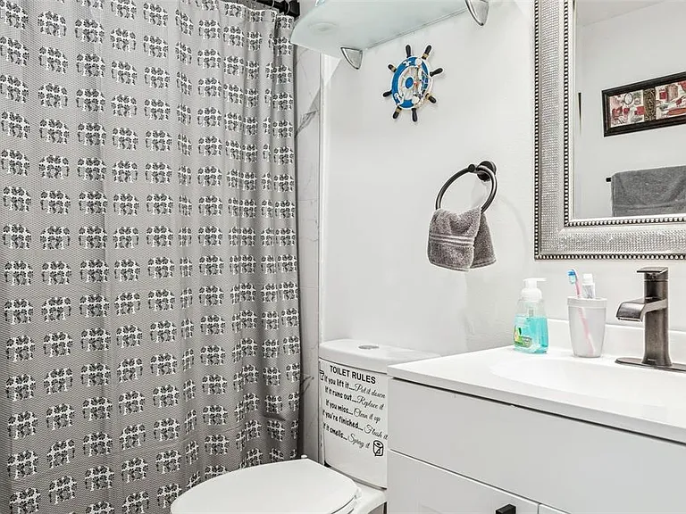 7501 Dolonita Dr #7501 — Photo 13