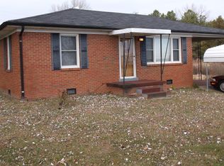 131 Thompson Chapel Rd, Russellville, KY 42276