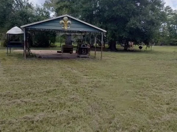 526 Old Ferry Rd, Kinder, LA 70648