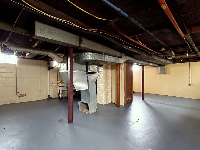 11034 Craft St — Photo 26