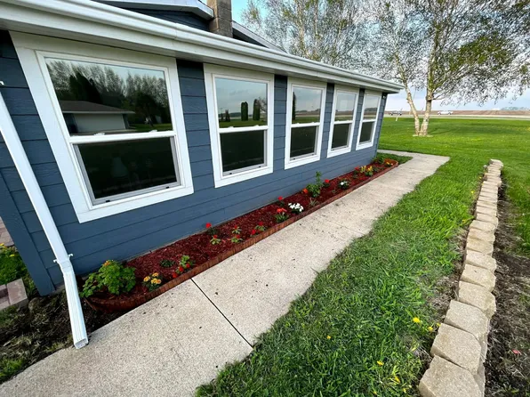 412 Highway Ave SW, Fostoria, IA 51301