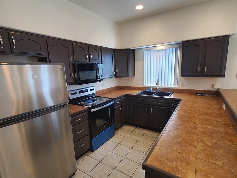 520 E Eva St #1 — Photo 23