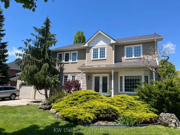 2055 Hadfield Ct, Burlington, ON L7M 3V5