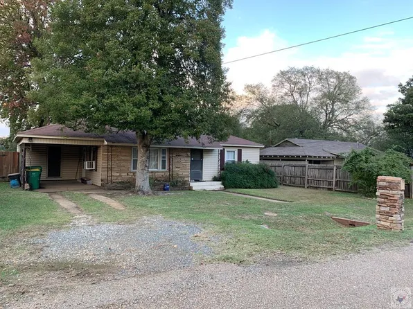 3106 Meadow Ln, Texarkana, TX 75503