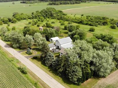 13440 E Six Corners Rd, Whitewater, WI, 53190