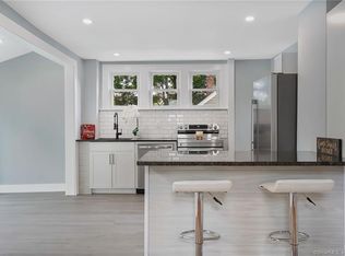 23 Vale Ave, Meriden, CT 06451