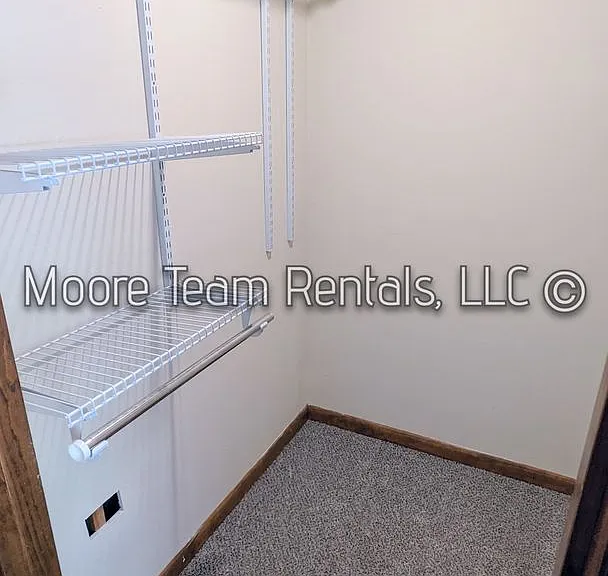 103-109 Paradise Ave — Photo 11