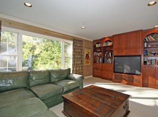 10 Beechcroft Rd, Short Hills, NJ 07078