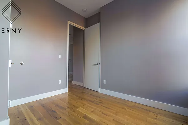 Rented by ERNY LLC | media 6