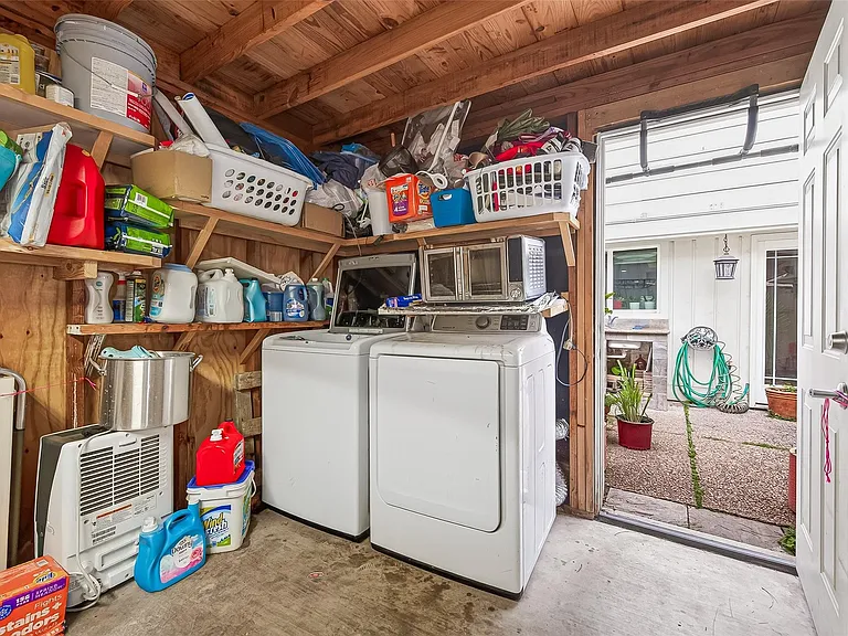 12705 Huntingwick Dr #165 — Photo 36