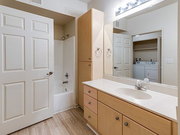 3rd image of 2601 Hilltop Dr #11033