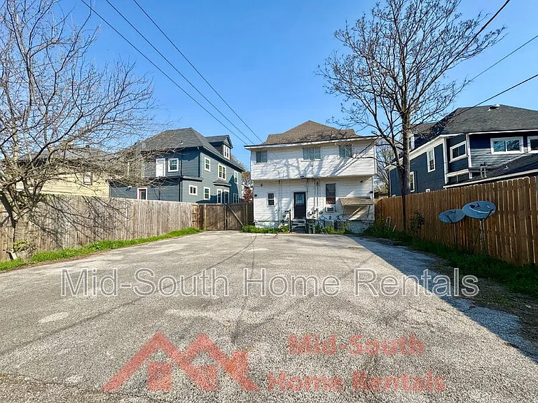 1515 Madison Ave #4 — Photo 9