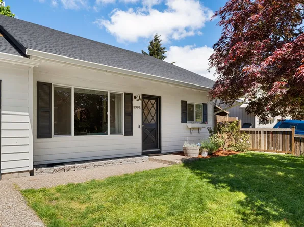 3995 N Clarey St, Eugene, OR 97402