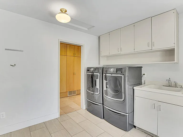 17642 Upper Cherry Ln — Photo 22