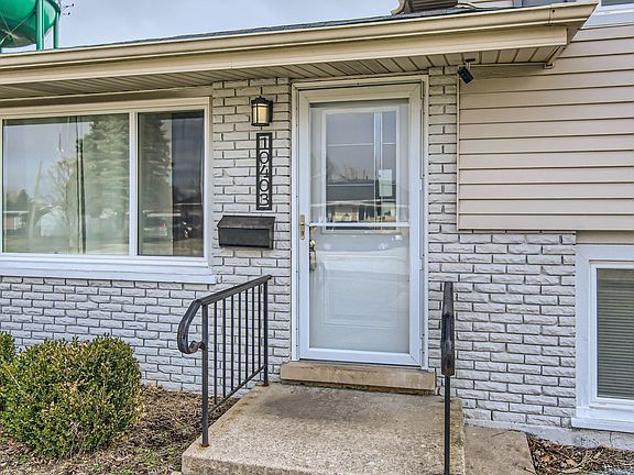 2nd image of 10403 Barnard Dr