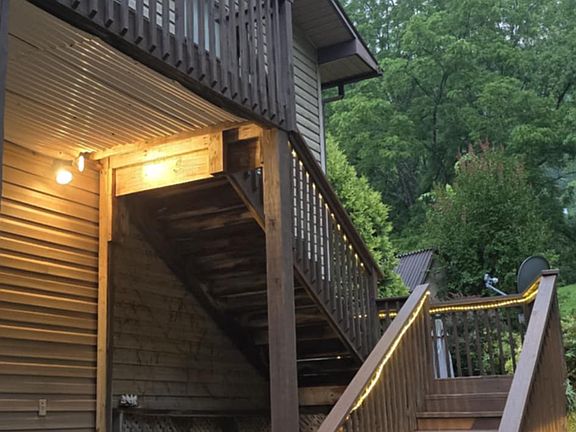 4th image of 42 Pondview Dr