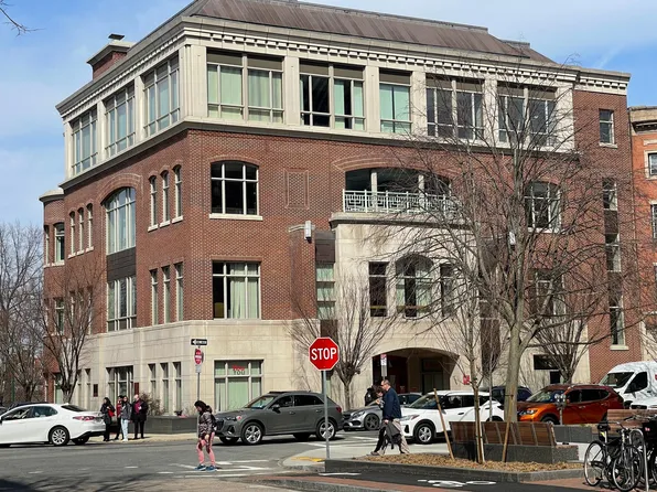 (undisclosed Address), Boston, MA 02215