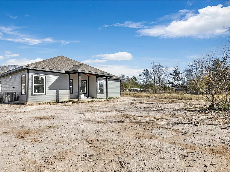 410 Road 7000 — Photo 29