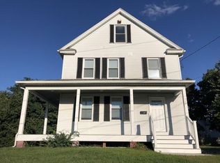 25 Sunnyside St, Chicopee, MA 01020