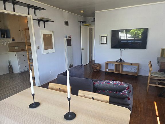 3rd image of 1045 20th St APT E