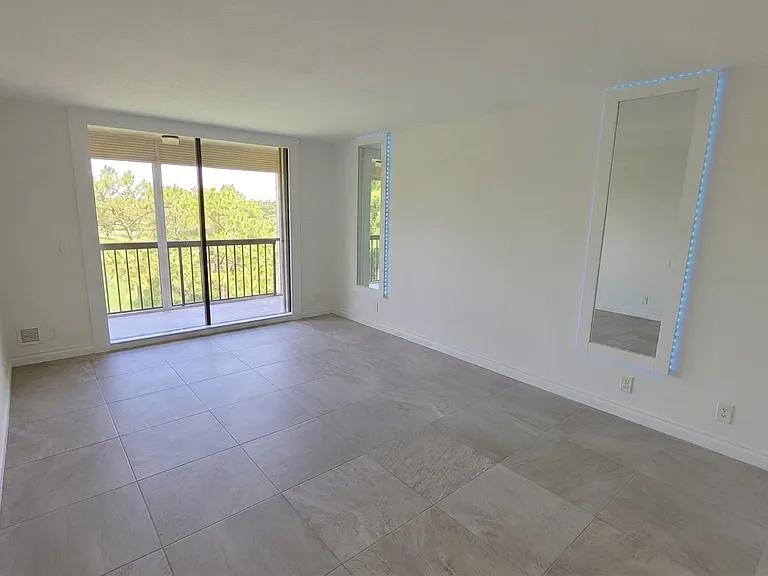 5279 Fountains Dr S #404 — Photo 18