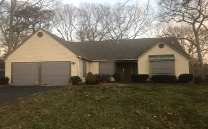 1st image of 25 Samantha Dr