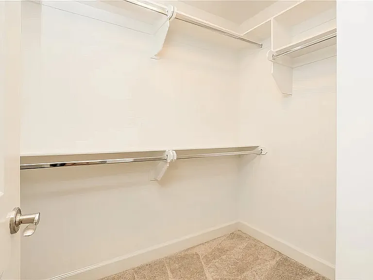 316 Highland Ave — Photo 41