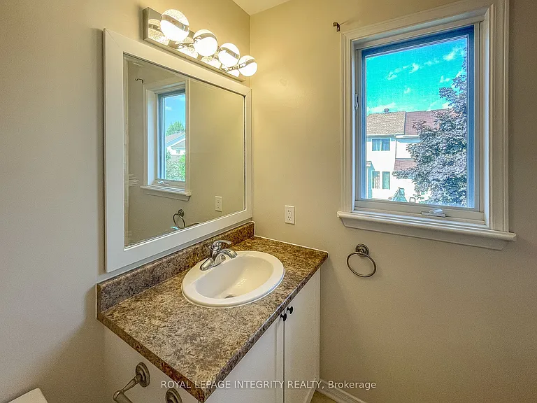 172 Gray Cres — Photo 18