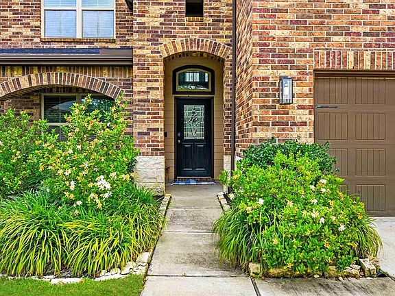 3rd image of 1307 Juliet Ct
