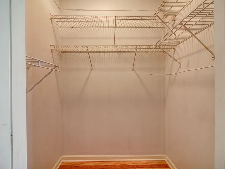 1300 Grand St #201 — Photo 13