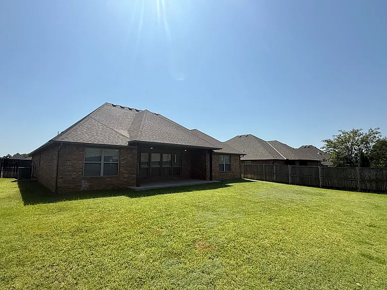 18805 Trailview Way — Photo 19