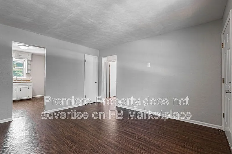 2 bed, 1.0 bath, 650 sqft, $925 — Photo 3