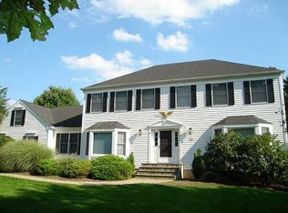 10 Pheasant Run, Gladstone, NJ 07934