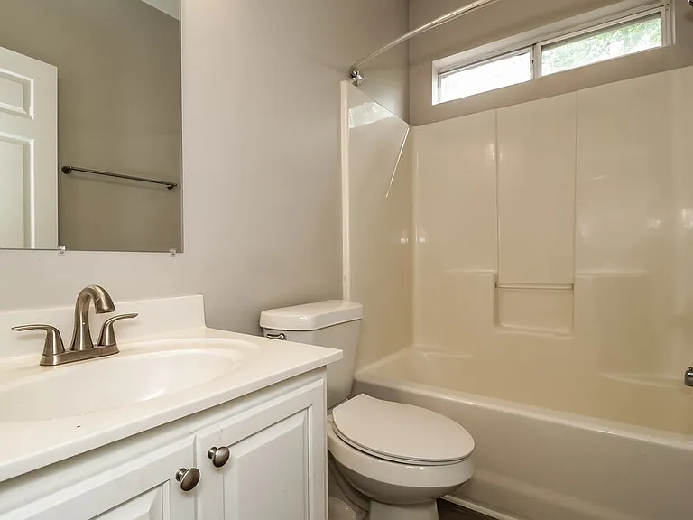2981 Courtland Oaks Trl SW — Photo 17