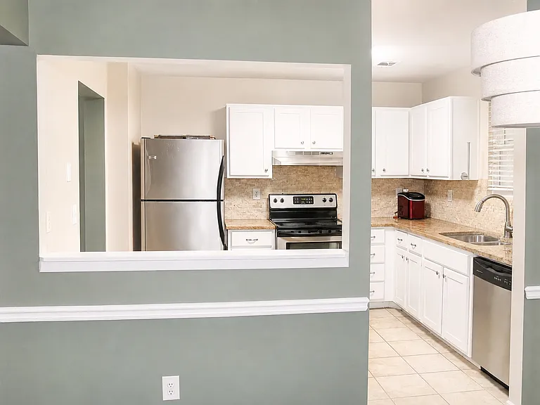 3001 Queen Anne Ct — Photo 6