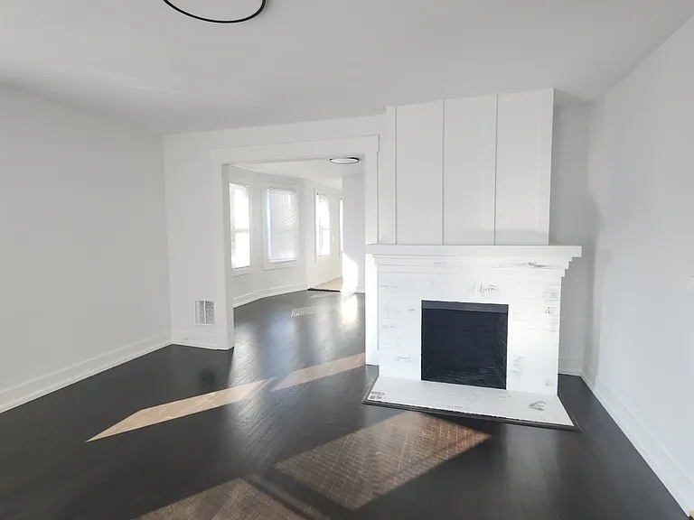 622 Whalley Ave — Photo 11